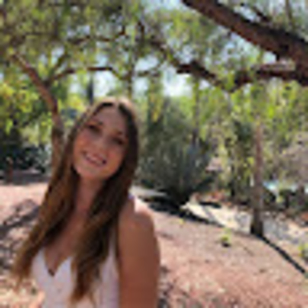 Meet your Posher, Paulina